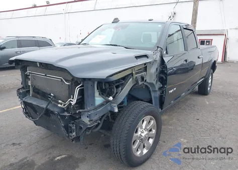 2020 Ram 2500 Laramie 4X4 8' Box z USA, uszkodzony, nr VIN 3C6UR5KL0LG121209